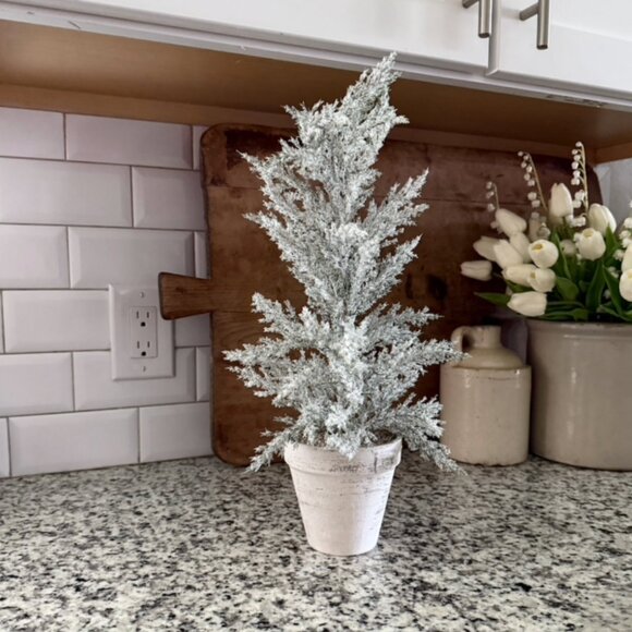 Silver Glitter Tree - Picture 6 of 6